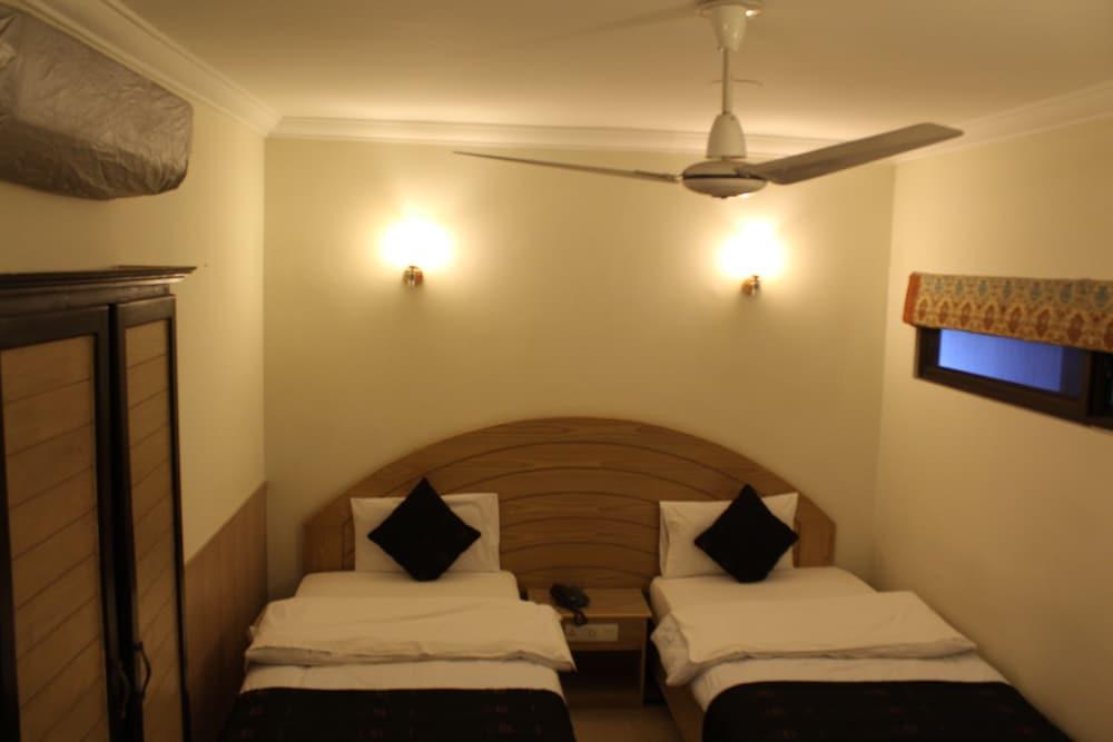 Hotel de Palazzo Islamabad Esterno foto